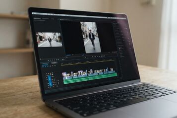 動画編集で黒い帯を消すには？原因と直し方を分かりやすく解説